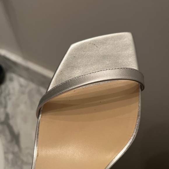 JIMMY CHOO SILVER HEEL SANDAL - Picture 4 of 5